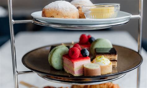 high tea palazzo versace|hilton surfers paradise high tea.